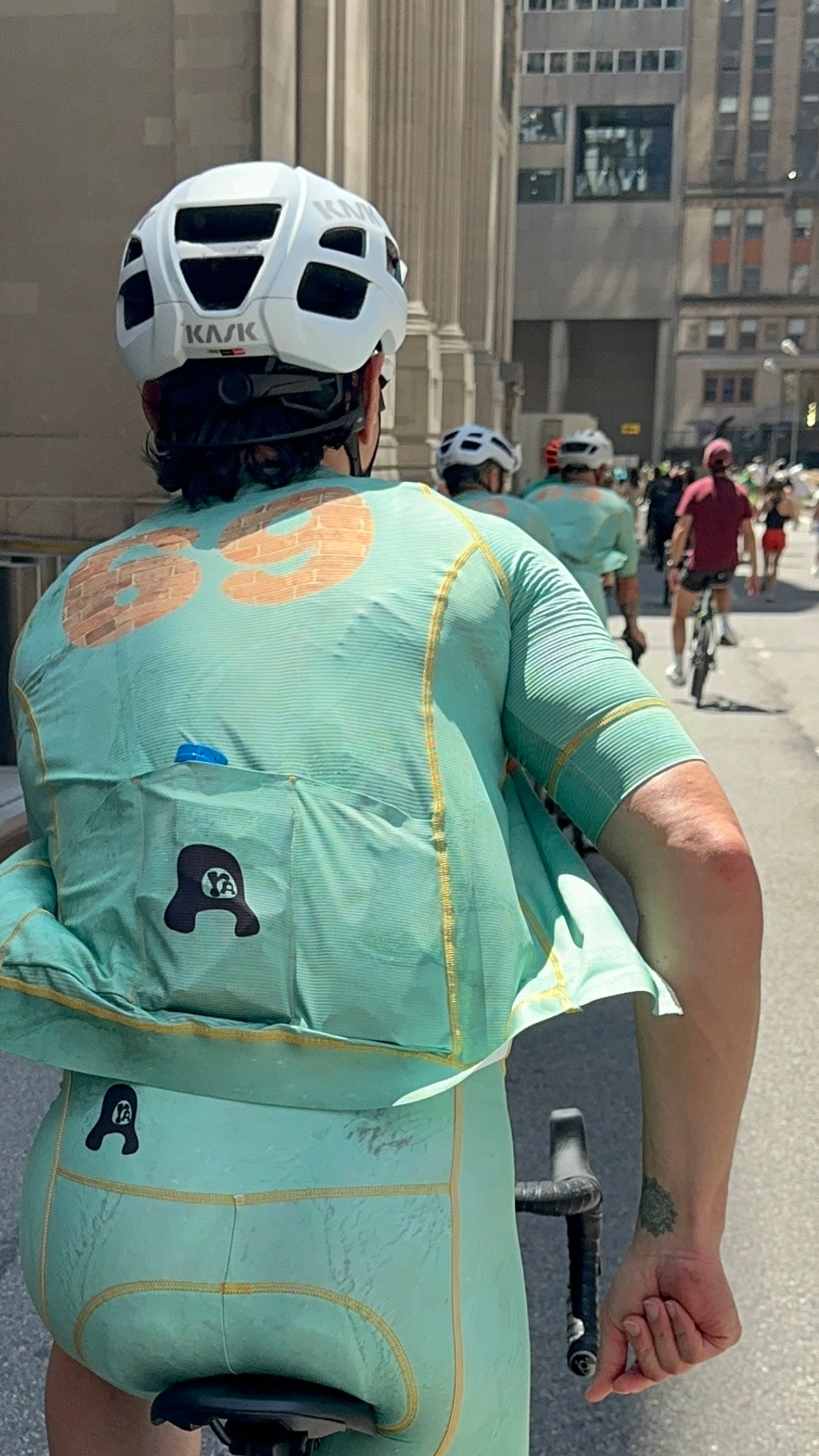 Men's 'NYC' Omni Jersey - Statue